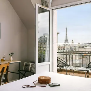 https://atala-champs-elysees.fr-paris.fr